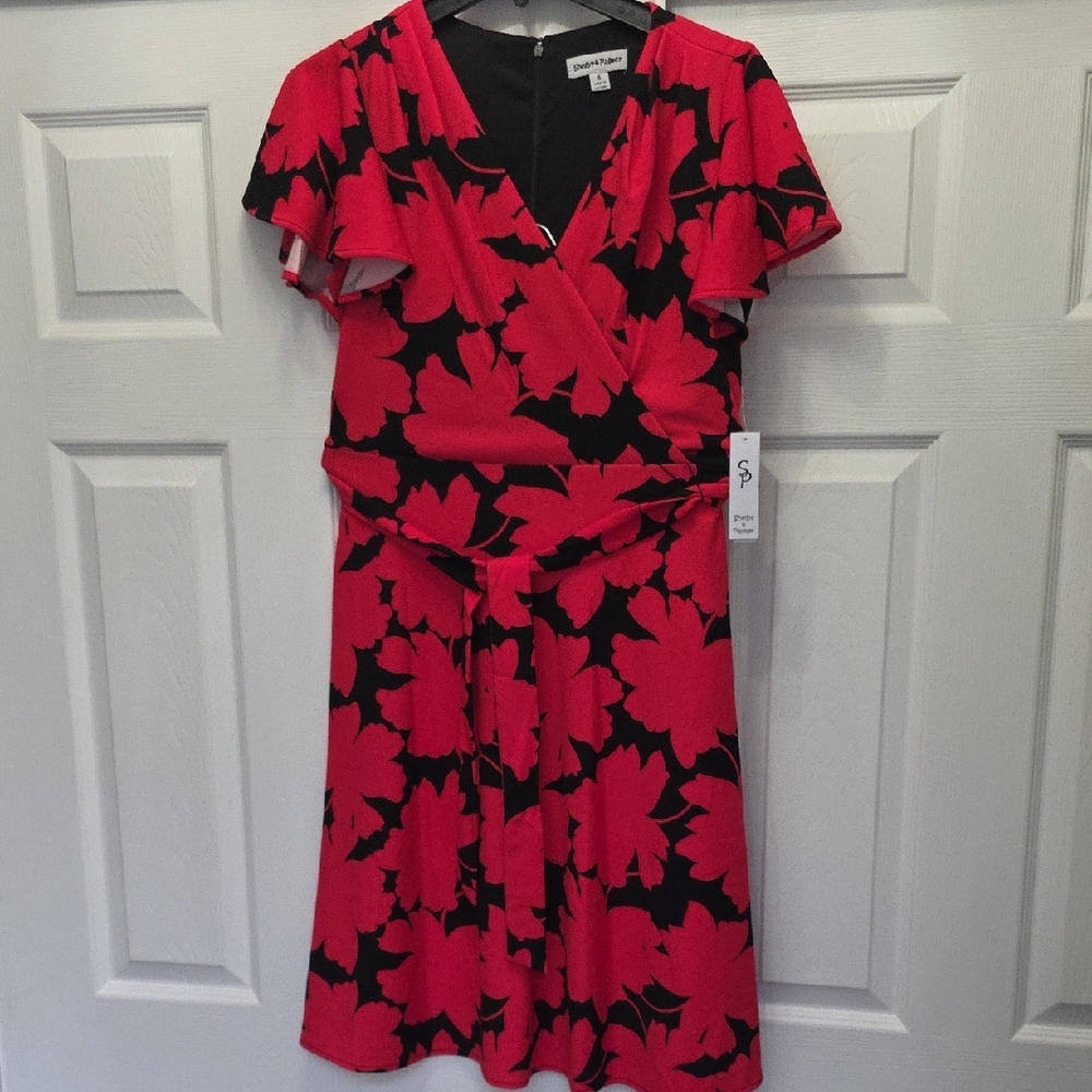 Shelby & Palmer Women's Red and Black Floral Size-6 Dress, NWT